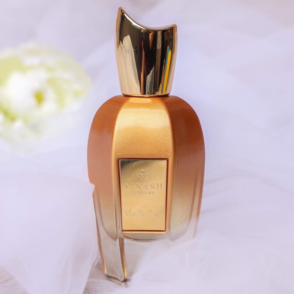 She is Love by Ainash
Parfums